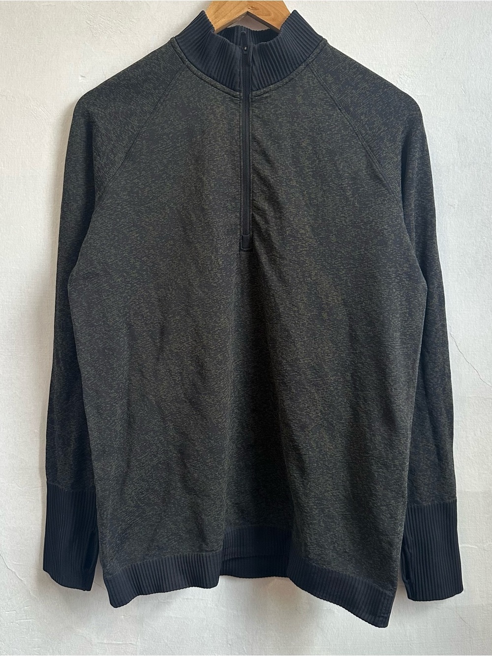 Men’s Lululemon Athletica Pullover Sweater Half-Zip Size Small